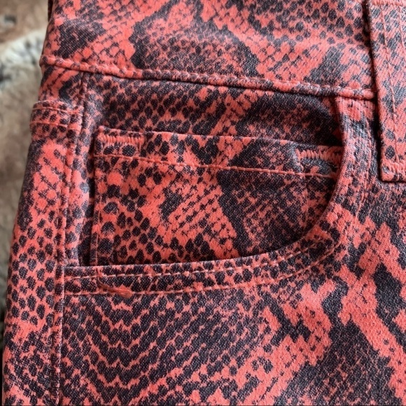 J Brand Selena Mid-Rise Crop Boot Jeans Coated Kalani Boa Pink - Picture 6 of 13